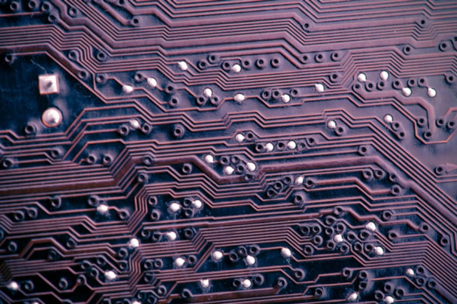 pcb過孔蓋油和開窗，pcb過孔蓋油怎么設(shè)置？